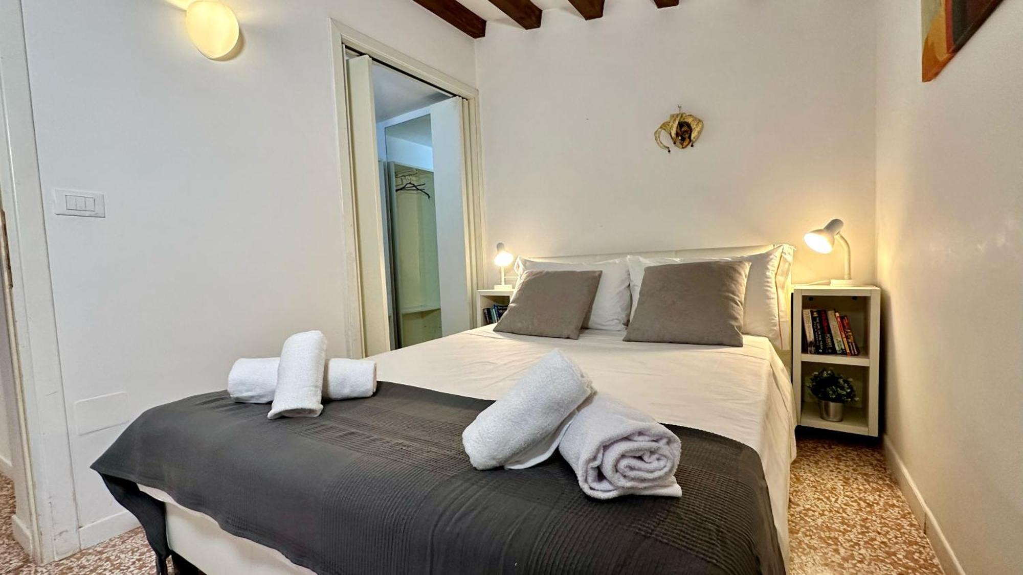 City Apartments Salute-Accademia Wenecja Zewnętrze zdjęcie